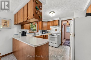 20 MACTAVESH CRESCENT Bluewater (Bayfield) Ontario photo 10