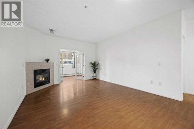 121, 126 14 Avenue SW Calgary Alberta photo 10
