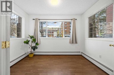 121, 126 14 Avenue SW Calgary Alberta photo 14