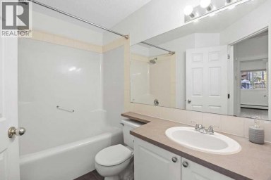 121, 126 14 Avenue SW Calgary Alberta photo 22