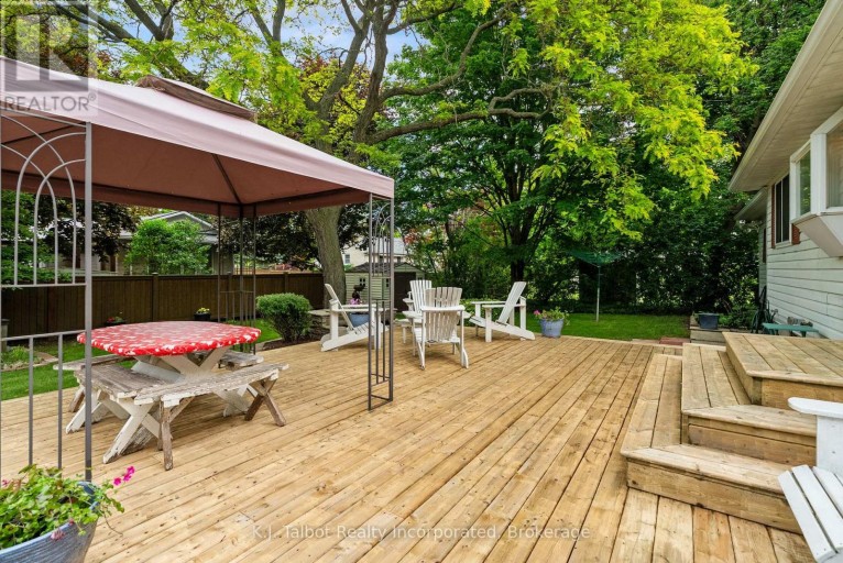 232 PICTON STREET W, Goderich (Goderich (Town)), Ontario, N7A2C8