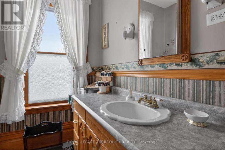 16 BOOTH STREET S, Trent Hills (Campbellford), Ontario, K0L1L0