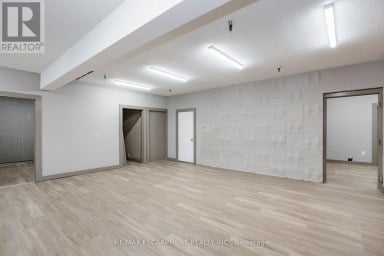 18 LINDEN STREET Hamilton (Crown Point) Ontario photo 10