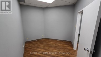 102 - 2201 WARDEN AVENUE Toronto (Tam O'Shanter-Sullivan) Ontario photo 6