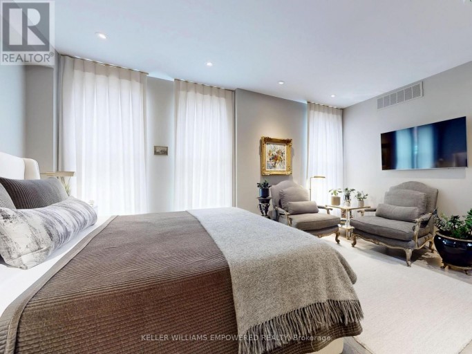 10 WEBSTER AVENUE, Toronto (Annex), Ontario, M5R1N7