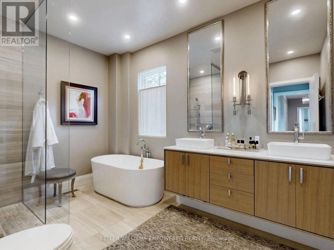 10 WEBSTER AVENUE, Toronto (Annex), Ontario, M5R1N7
