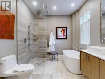 10 WEBSTER AVENUE Toronto (Annex) Ontario photo 24