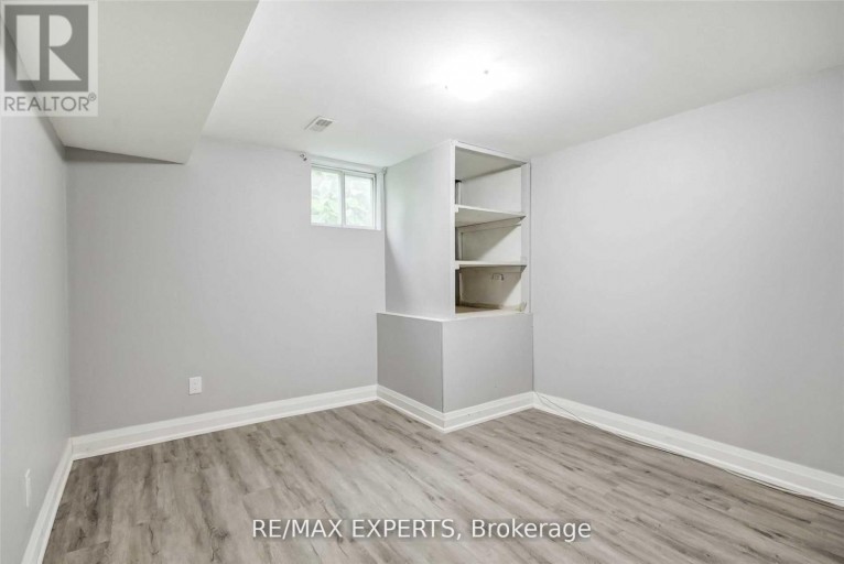LOWER - 39 THE BOULEVARD, New Tecumseth (Tottenham), Ontario, L0G1W0