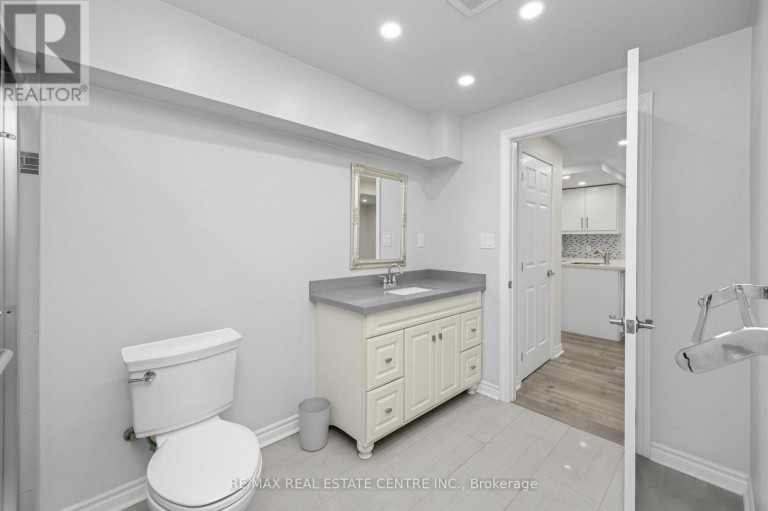 26 PHILLIPO DRIVE, Hamilton (Chappel), Ontario, L9B2P6