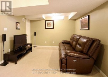 65 DAKIN DRIVE S Ajax (Central West) Ontario photo 2