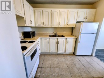 1102 - 215 GLENRIDGE AVENUE St. Catharines (Glendale/Glenridge) Ontario photo 3