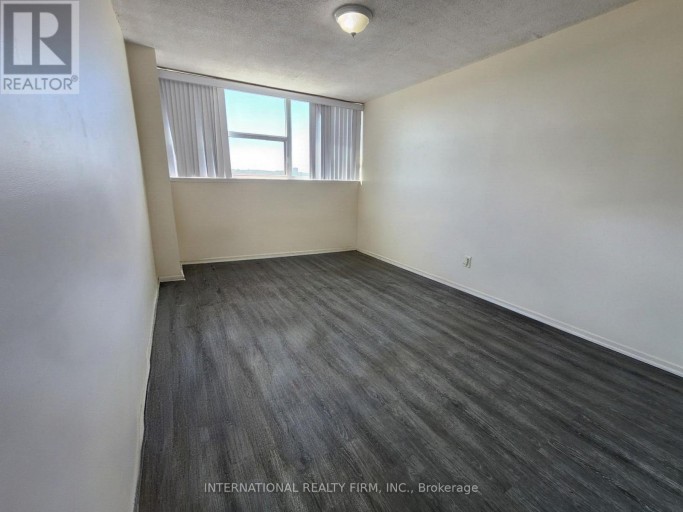 1102 - 215 GLENRIDGE AVENUE, St. Catharines (Glendale/Glenridge), Ontario, L2T3J7