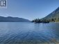 7425 SECHELT INLET ROAD, Sechelt, British Columbia, V7Z0C7 (ID R3138714)