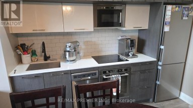 339 - 4800 HIGHWAY 7 W Vaughan (East Woodbridge) Ontario photo 8