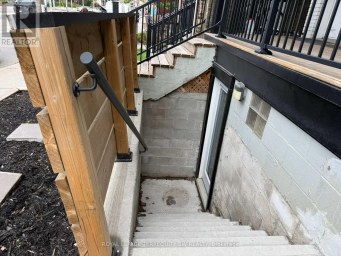 1 LOWER - 2134 DUNDAS STREET W Toronto (Roncesvalles) Ontario photo 3