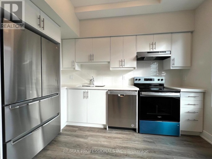102 - 62 DIXFIELD DRIVE, Toronto (Eringate-Centennial-West Deane), Ontario, M9C3W1