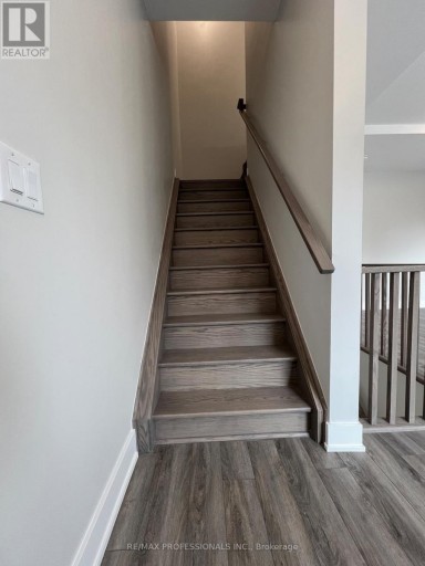 102 - 62 DIXFIELD DRIVE, Toronto (Eringate-Centennial-West Deane), Ontario, M9C3W1