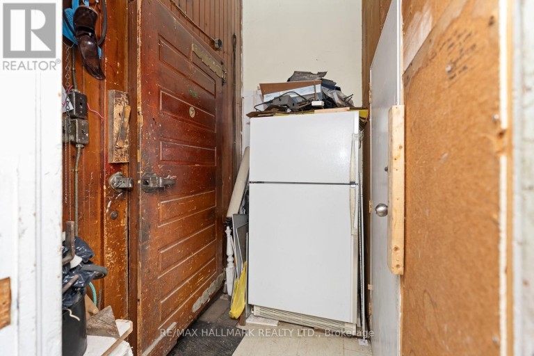534 ANNETTE STREET, Toronto (Runnymede-Bloor West Village), Ontario, M6S2C2