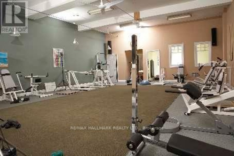 534 ANNETTE STREET, Toronto (Runnymede-Bloor West Village), Ontario, M6S2C2