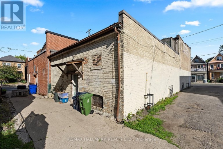 534 ANNETTE STREET, Toronto (Runnymede-Bloor West Village), Ontario, M6S2C2