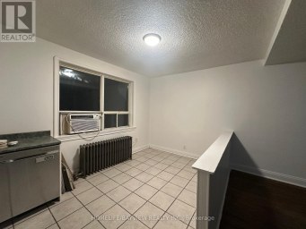 200 - 2597 EGLINTON AVENUE W Toronto (Keelesdale-Eglinton West) Ontario photo 6