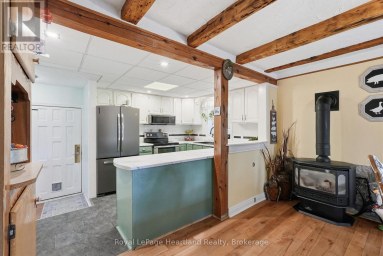 482 CONCESSION 8 Brockton Ontario photo 13
