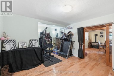 482 CONCESSION 8 Brockton Ontario photo 21