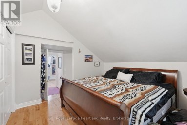 482 CONCESSION 8 Brockton Ontario photo 25