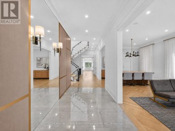 201 HILLHURST BOULEVARD Toronto (Bedford Park-Nortown) Ontario photo 5