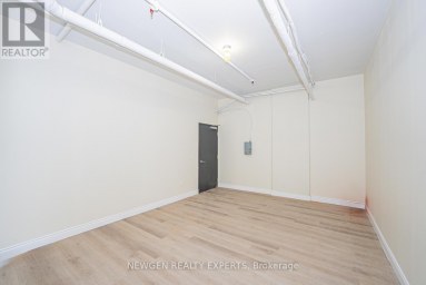 319 - 996 MARTIN GROVE ROAD Toronto (West Humber-Clairville) Ontario photo 13