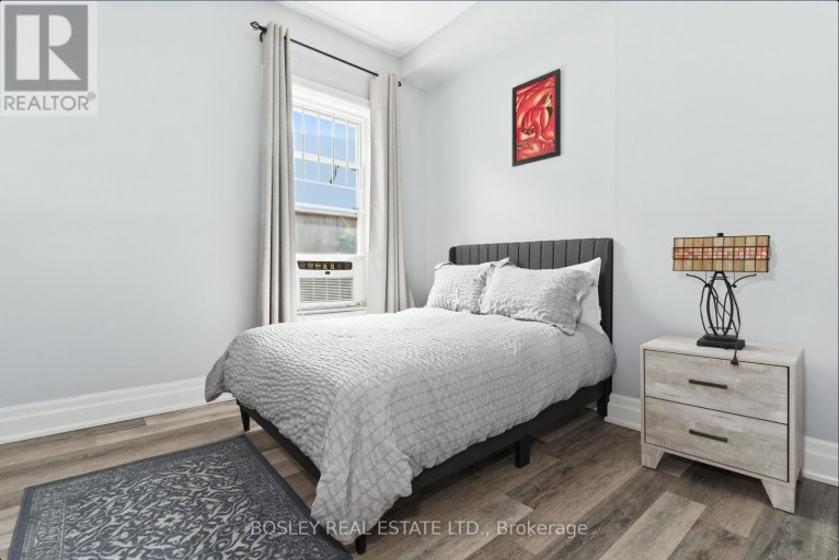 179 QUEEN STREET E, Toronto (Moss Park), Ontario, M5A1S2