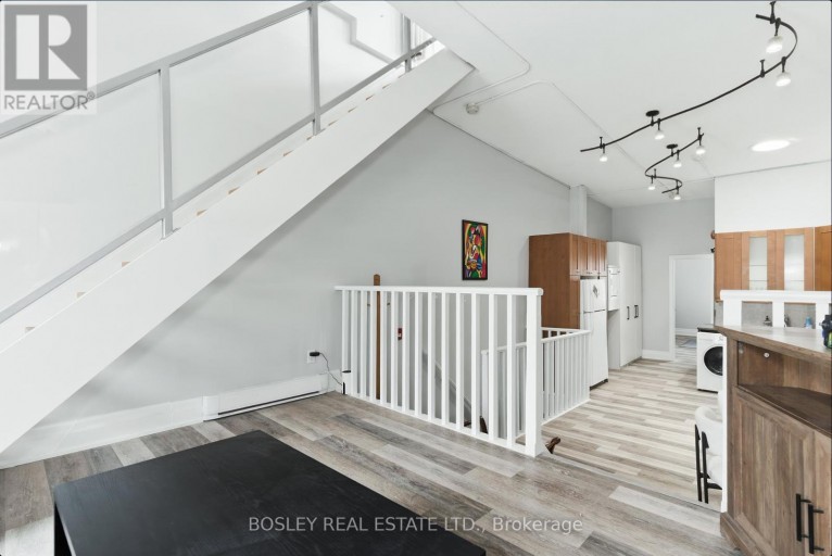 179 QUEEN STREET E, Toronto (Moss Park), Ontario, M5A1S2