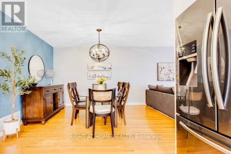 15 TUNA COURT, Hamilton (Templemead), Ontario, L8W1S1