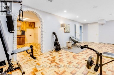 15 TUNA COURT Hamilton (Templemead) Ontario photo 36