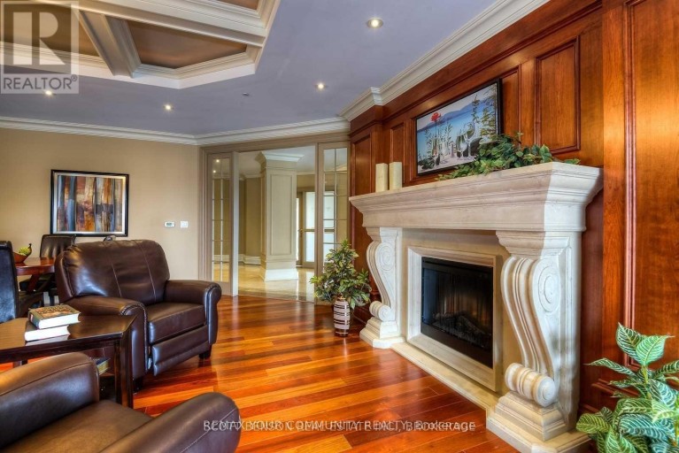 106 - 223 ERB STREET W, Waterloo, Ontario, N2L0B3