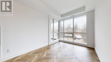 103 (L/W) - 8888 YONGE STREET Richmond Hill (South Richvale) Ontario photo 9