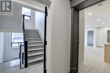 9 - 20 DUKE STREET Hamilton (Durand) Ontario photo 41