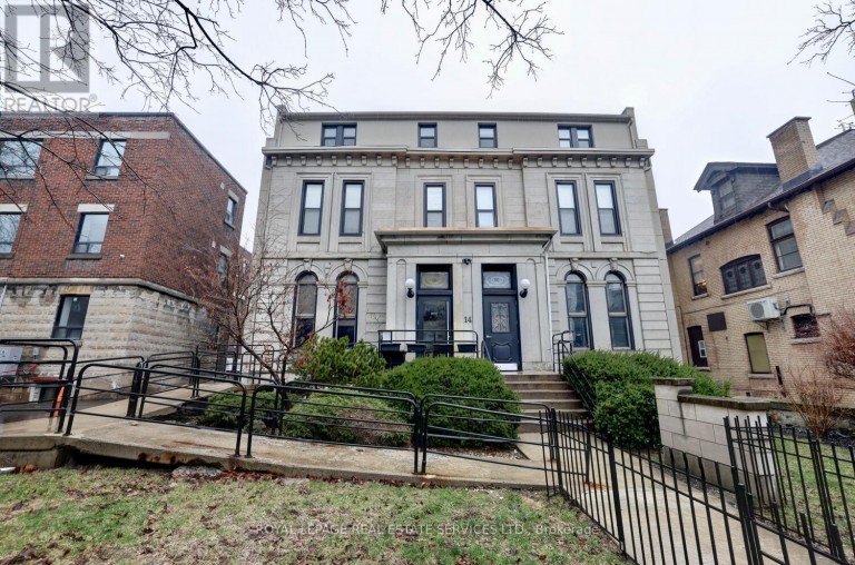 9 - 20 DUKE STREET, Hamilton (Durand), Ontario, L8P1X1