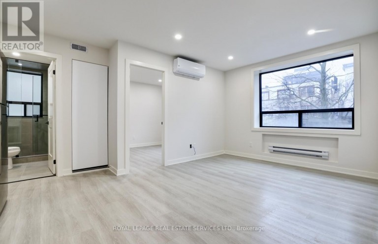 21 - 20 DUKE STREET, Hamilton (Durand), Ontario, L8P1X1