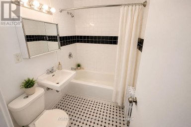 720 - 106 GOODWOOD PARK Toronto (Crescent Town) Ontario photo 5