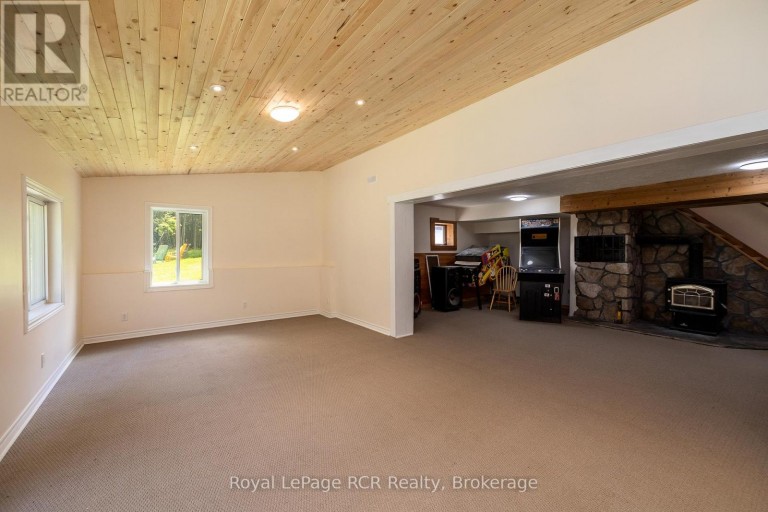 113 CRAWFORD ROAD, Chatsworth, Ontario, N0H1C0