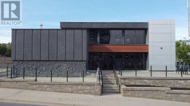 618 KING STREET W Kitchener Ontario photo 1
