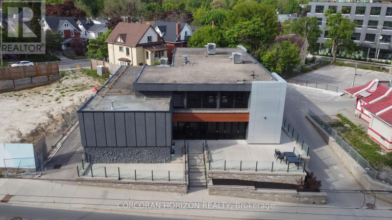 618 KING STREET W, Kitchener, Ontario, N2G1C8