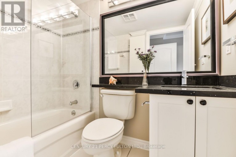 212 - 1030 SHEPPARD AVENUE, Toronto (Bathurst Manor), Ontario, M3H2T6