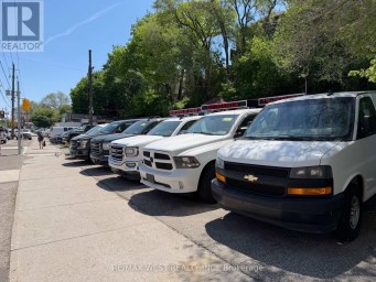 2471 EGLINTON AVENUE W Toronto (Keelesdale-Eglinton West) Ontario photo 1
