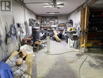 2471 EGLINTON AVENUE W Toronto (Keelesdale-Eglinton West) Ontario photo 11