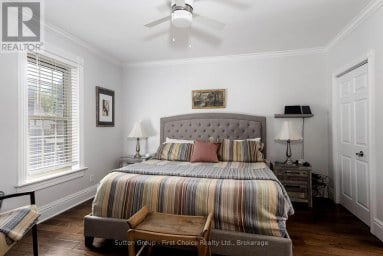 127 WEST GORE STREET Stratford Ontario photo 22