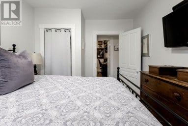 127 WEST GORE STREET Stratford Ontario photo 27