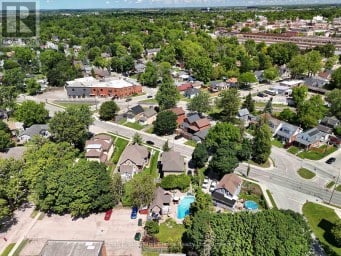 127 WEST GORE STREET Stratford Ontario photo 44