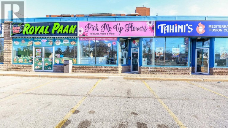 6 - 7 ANNE STREET S, Barrie (Queen's Park), Ontario, L4N2C4